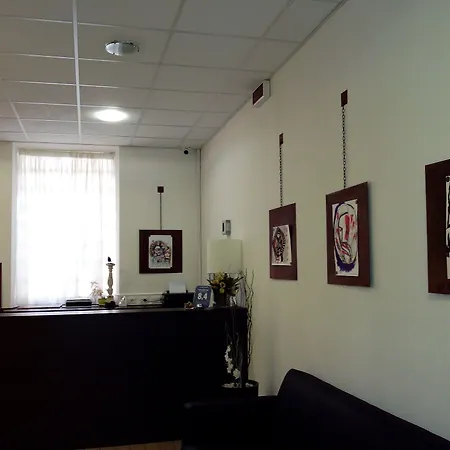 Central Lodge Hotel 3* Rom