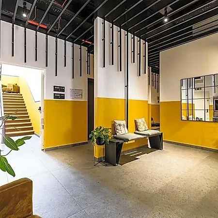 Central Lodge Hotel Отель Рим