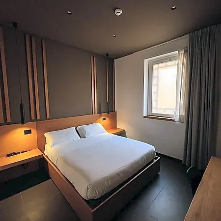 Central Lodge Hotel Ξενοδοχείο 3*