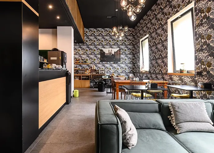 Hotel Central Lodge Hotel 3*