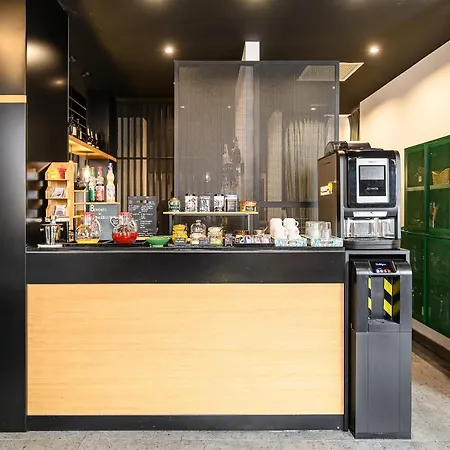 Central Lodge Hotel 3*