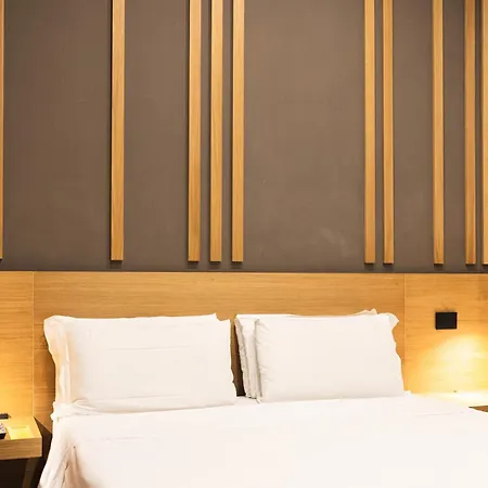 Central Lodge Hotel 3* Rom