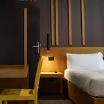 Central Lodge Hotel Szálloda 3*