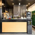 Central Lodge Hotel 3*