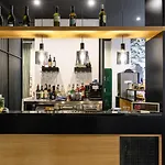 Central Lodge Hotel 3*
